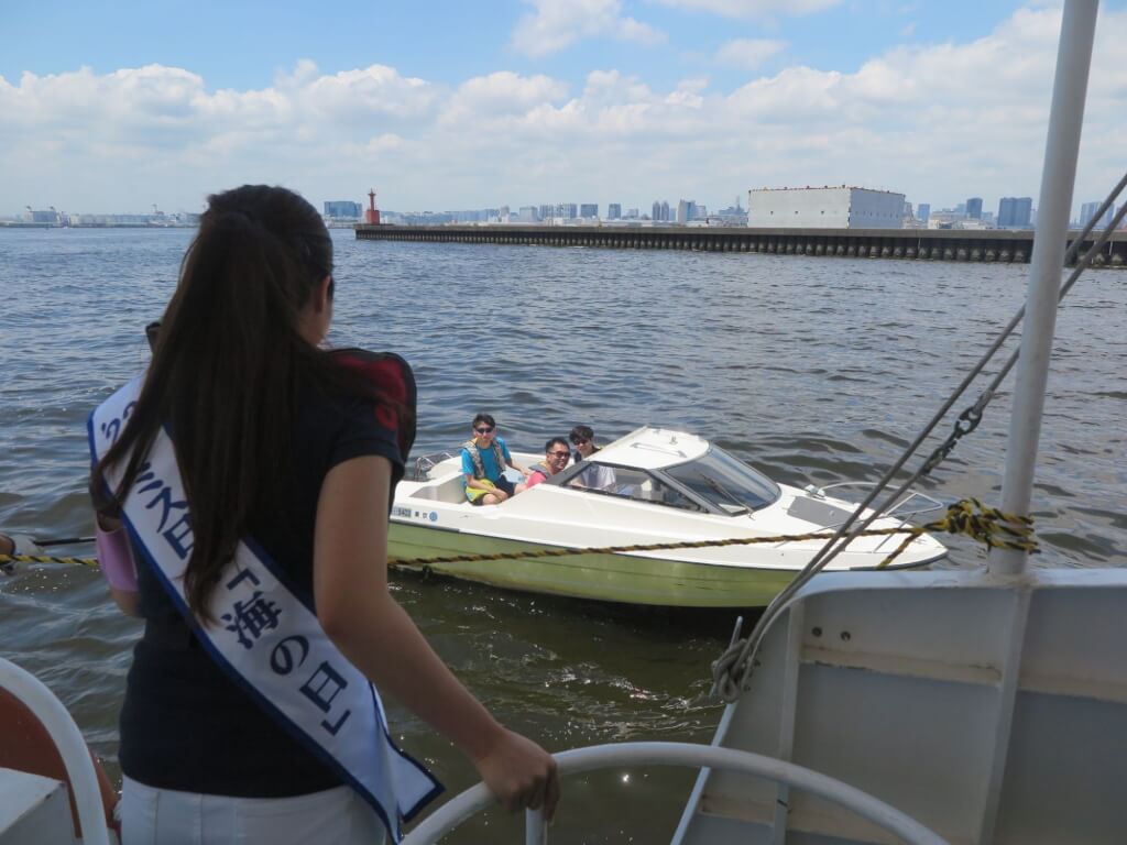 稲川夏希が海上保安庁の合同パトロールに参加